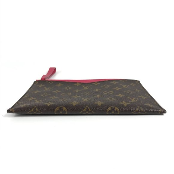 LOUIS VUITTON Monogram Pochette Pouch Bag - Picture 5 of 13